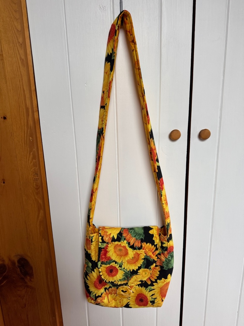 Sunflower Print Crossbody Shoulder Bag - Yellow Floral Crossbody